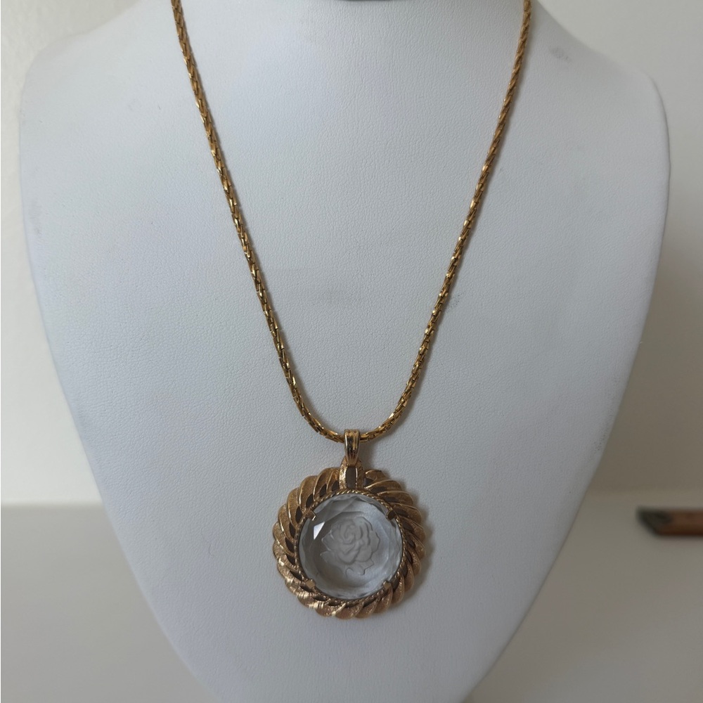 Gold Plated Vintage Rose Pendant Necklace